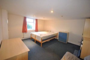 Huddersfield University Accomodation